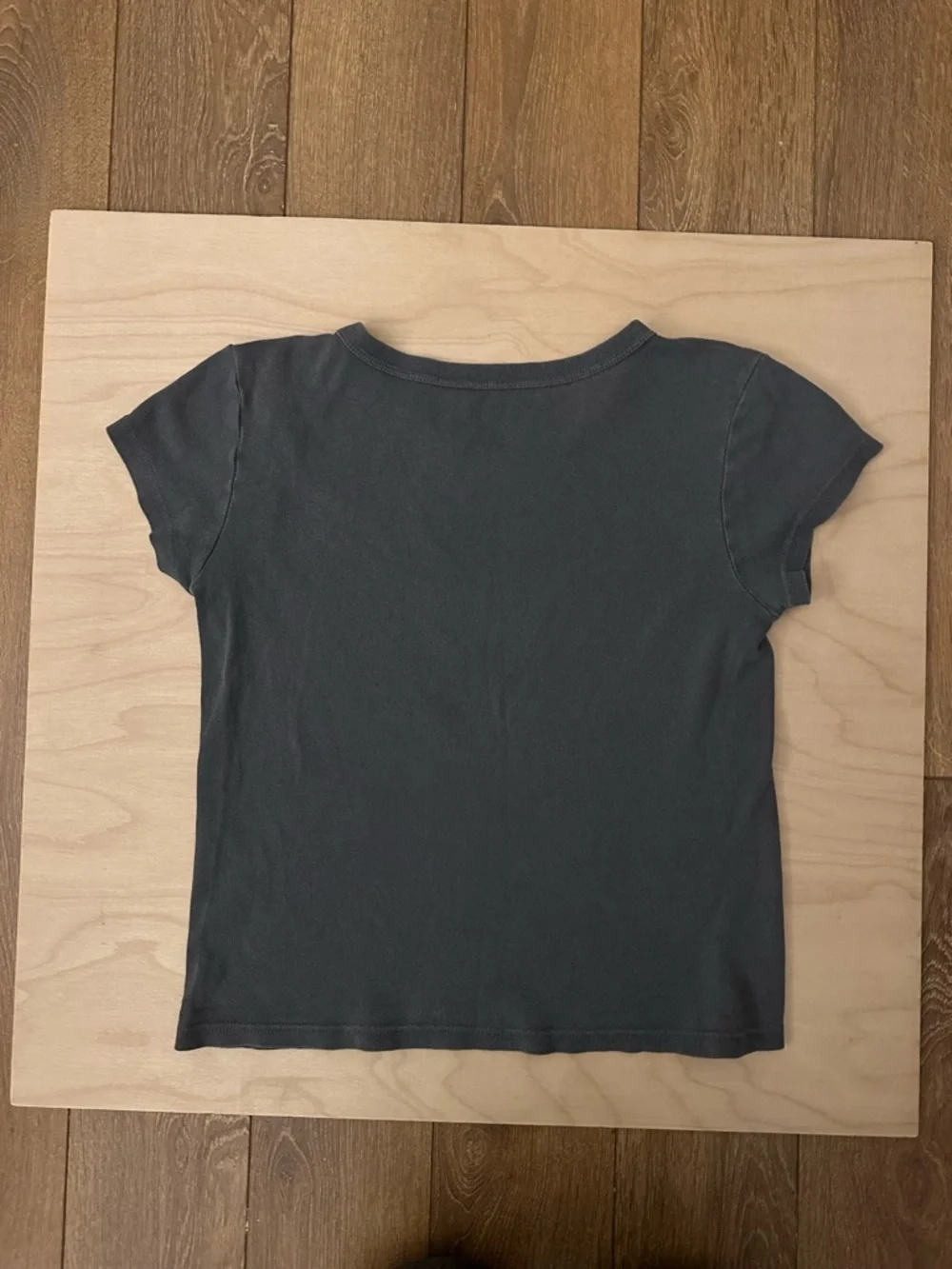 Brandy Melville Charcoal Nashville Skeleton Tee - Picture 4 of 4